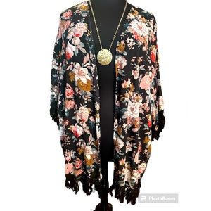 Plus Size 2-3X dandelion fringe kimono